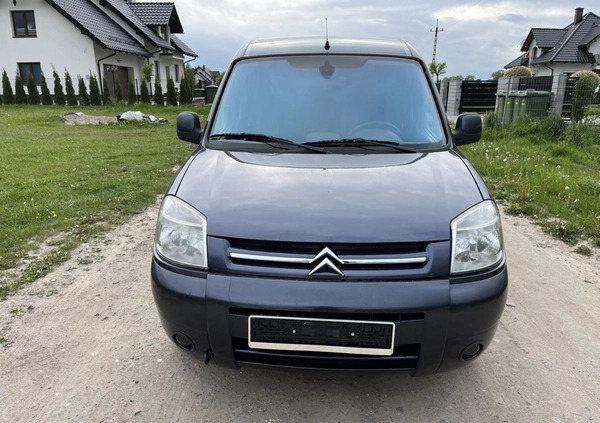 Citroen Berlingo cena 12900 przebieg: 204000, rok produkcji 2007 z Skarszewy małe 154